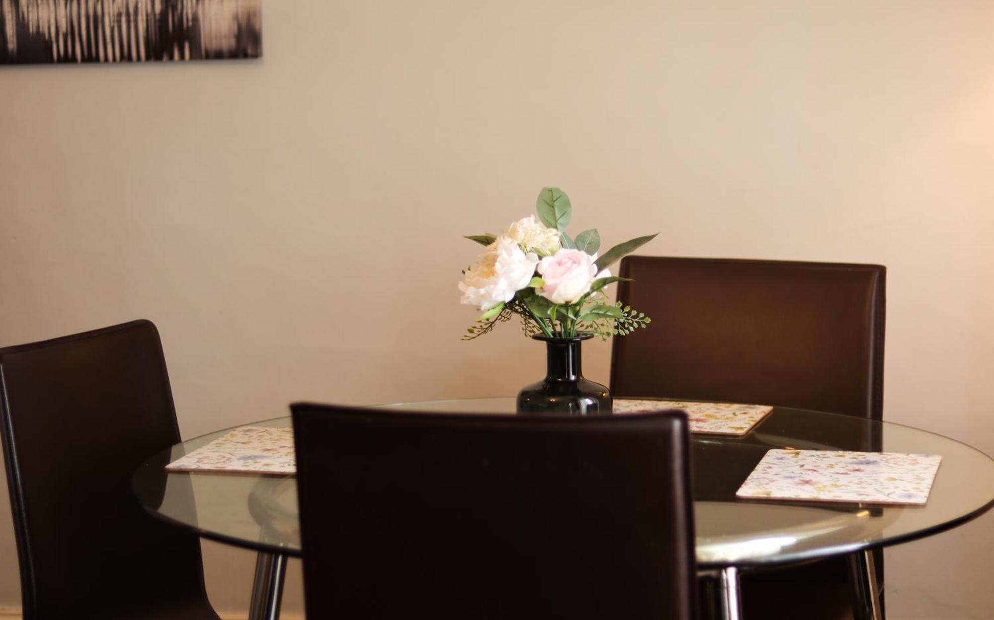 1 Bedrooms Flat In Central Edinburgh Haymarket, Heart Of Edinburgh Flat Sleeps 4 , Exterior foto